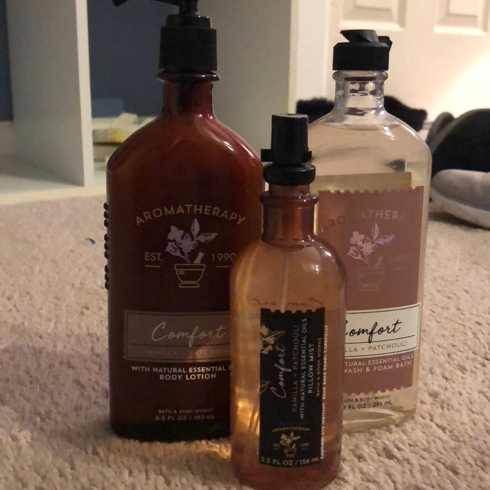 NWT bath and body works comfort💕